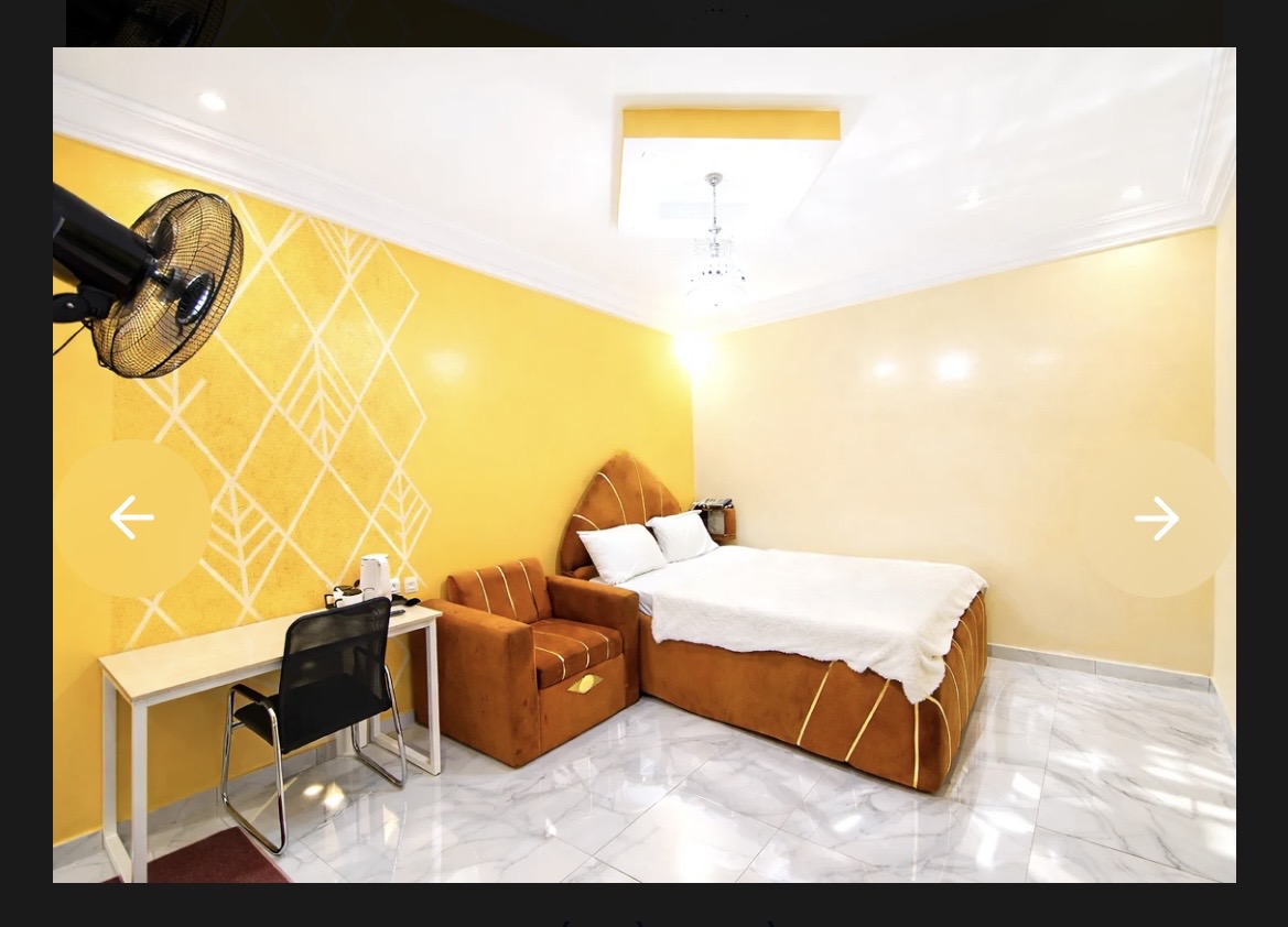 Chambre marron